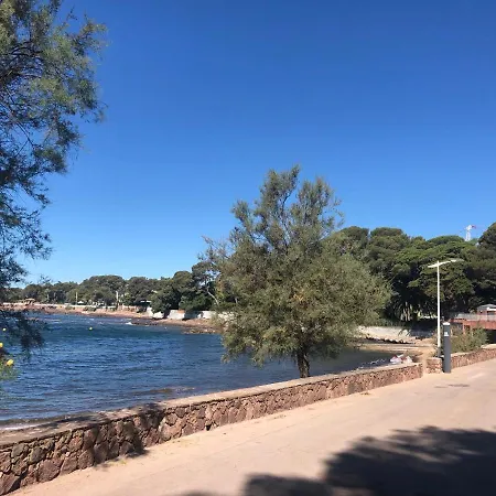 Duplex T3 Boulouris Pieds Dans L Eau Lägenhet