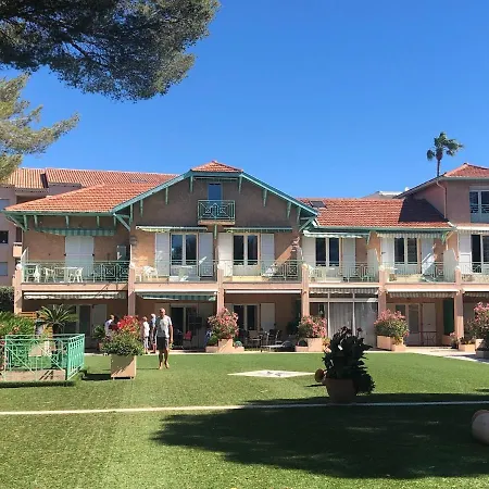 Апартаменты Duplex T3 Boulouris Pieds Dans L Eau *